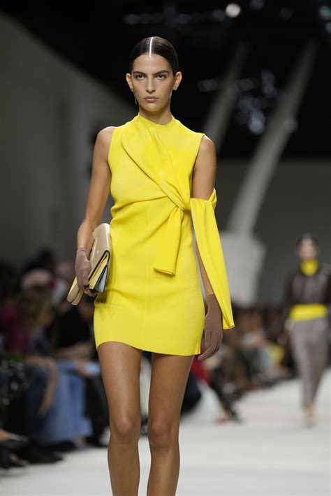 Supermodels grace Kim Jones’ Fendi front